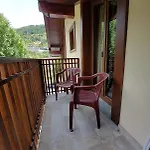 Les Lacs Lägenhetshotell 3*