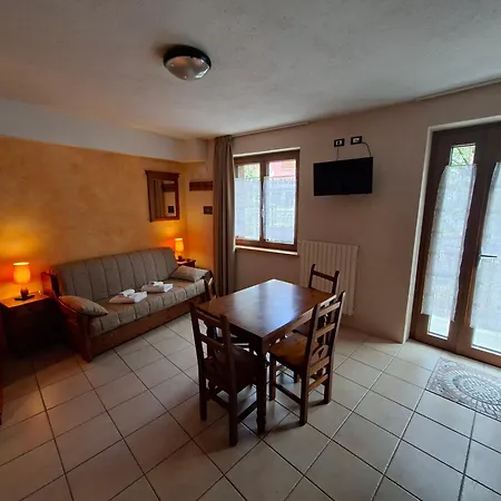 מלון דירות Les Lacs 3*