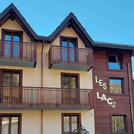 Les Lacs 3*